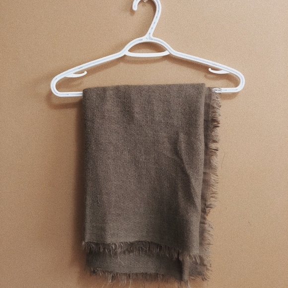 2/$15 scarf - Picture 4 of 4